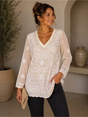 Jayshree Dalal Women's XL Hand Embroidered 100% Crepe Georgette Tunic Blouse